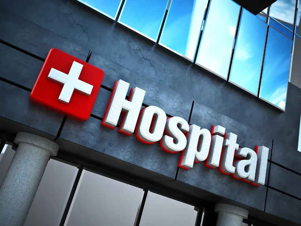 Free Holistic & Hitech Hospitals